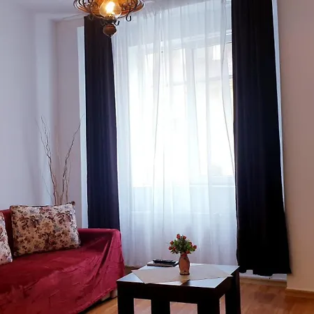 Апартаменты Holiday Cazare Brasov