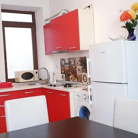 Апартаменты Holiday Cazare Brasov