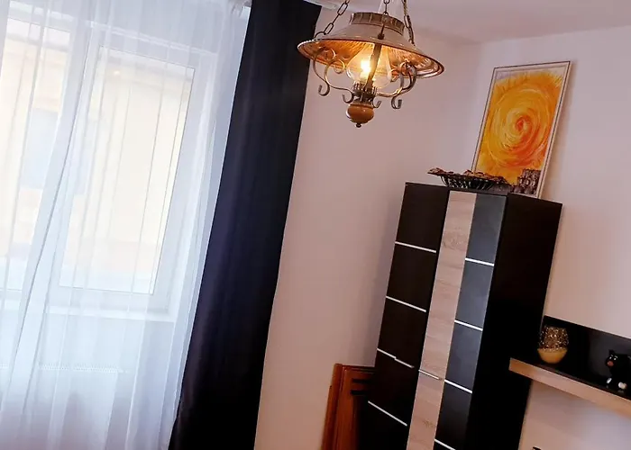 Holiday Cazare Brasov ブラショフ